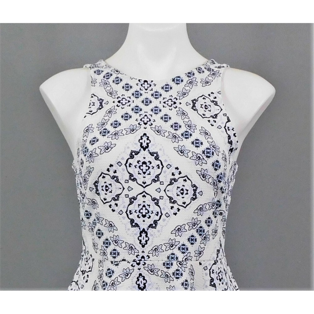 Prince & Fox Women's Dress, Size M, White/Blue, 93% Polyester, 7% Spandex - Picture 2 of 5